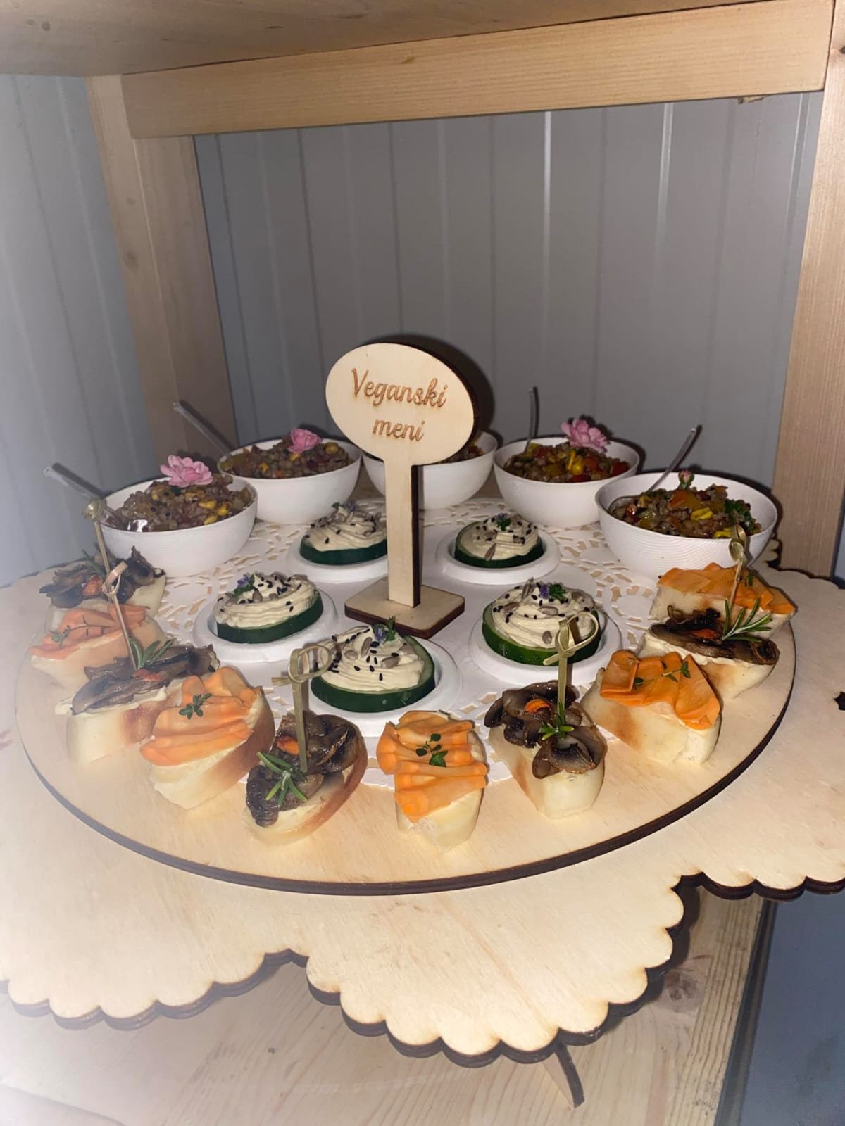 Slika hrane za catering